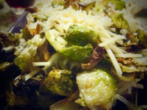 roasted-brussels-sprout-leaves